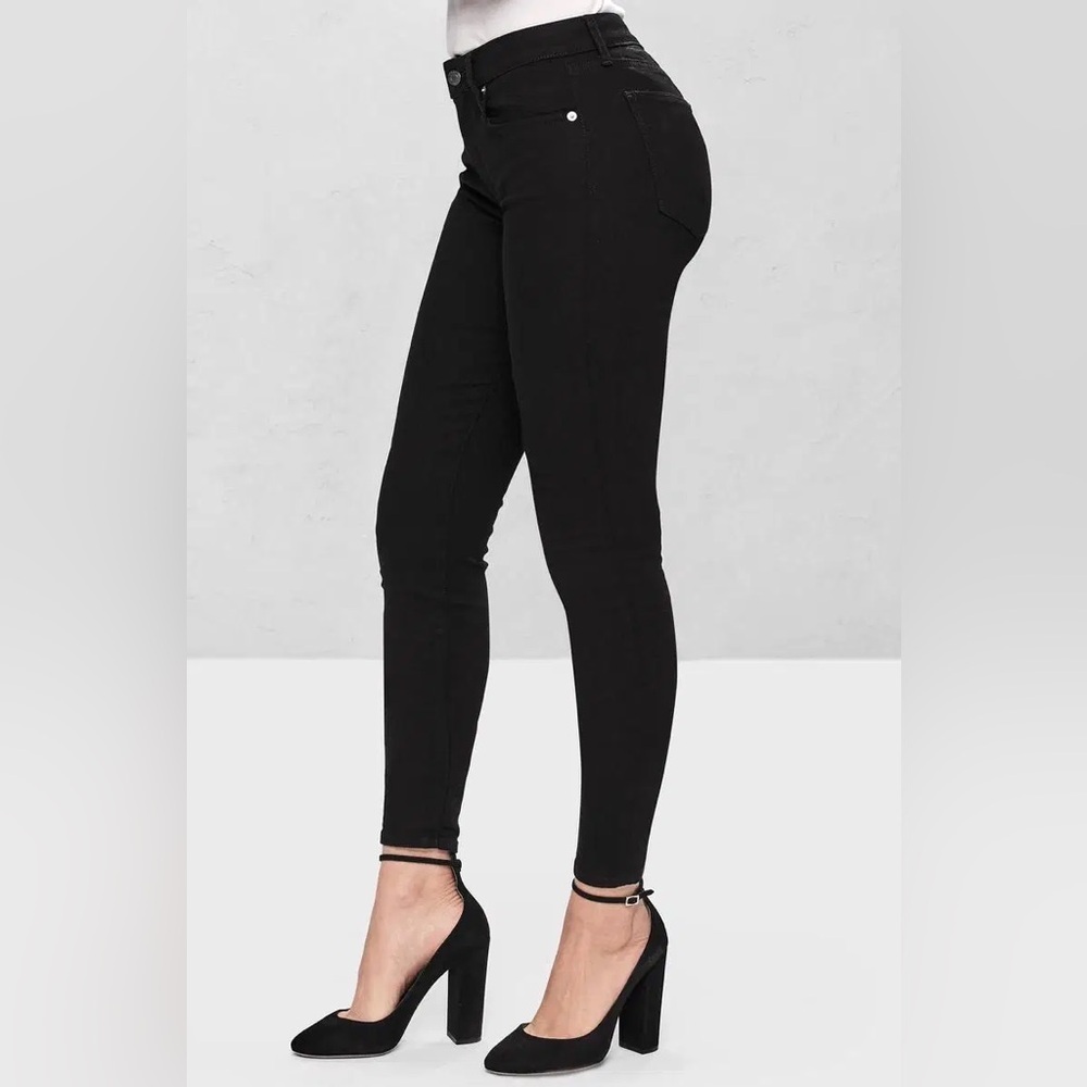 GAP Women's Mid Rise Skinny Jeans - Black
